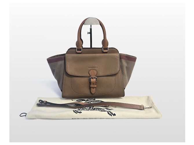 Burberry Bolsa de Ombro House Check Grain Small Banner Marrom - vista 10
