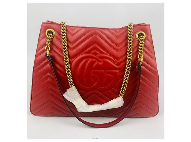 Gucci Borsa a Spalla Marmont Matelassé Rosso - vista 2