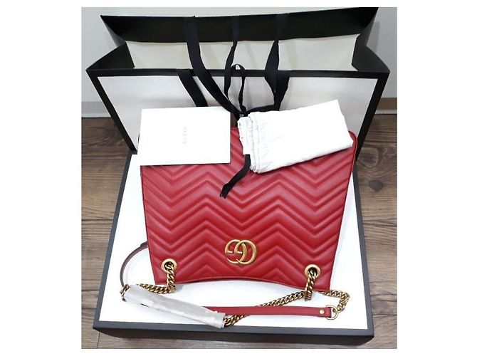 Gucci Borsa a Spalla Marmont Matelassé Rosso - vista 7