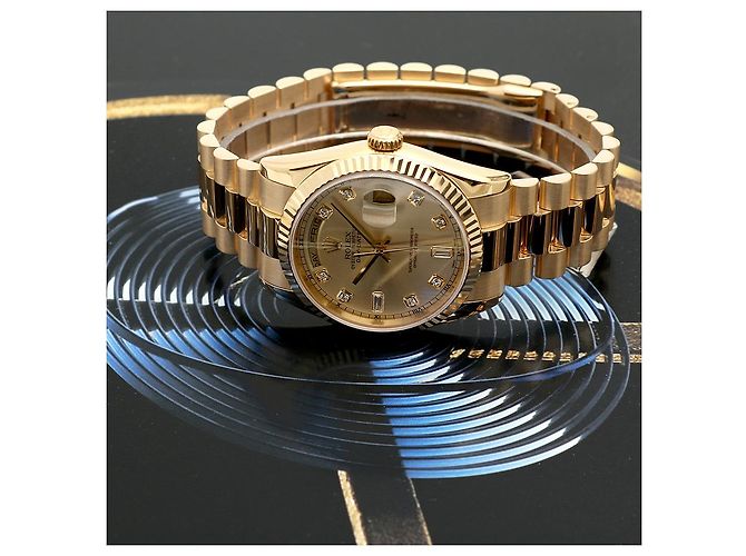 Rolex Orologio Day-Date in oro da uomo con diamanti originali e nuova fibbia D'oro - vista 26