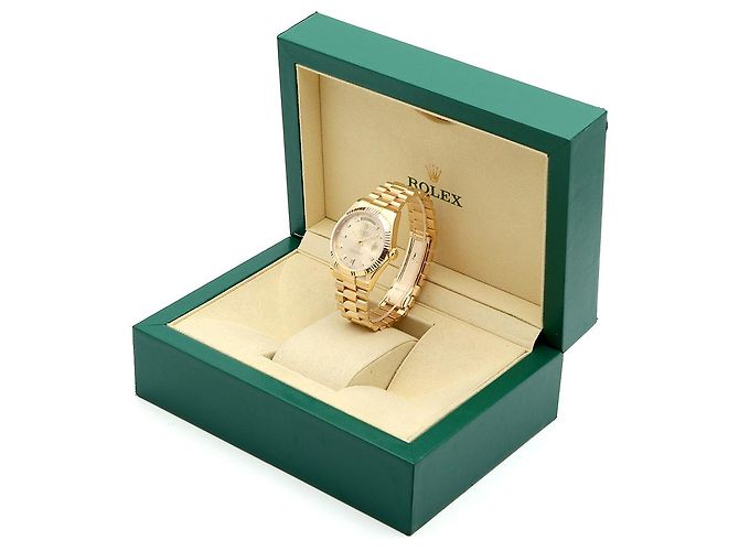 Rolex Orologio Day-Date in oro da uomo con diamanti originali e nuova fibbia D'oro - vista 29