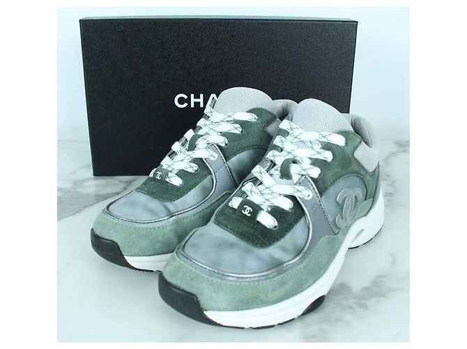 Chanel Baskets Cruise en daim vert - vue 2