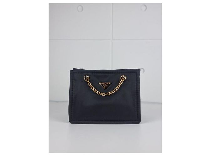 Tote Prada Bolsa de ombro acolchoada em Re-Nylon com corrente Preto - vista 3