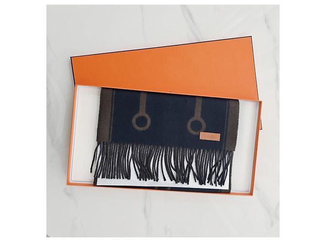 Hermès Sciarpa in Cashmere Casaque Mors Blu - vista 11