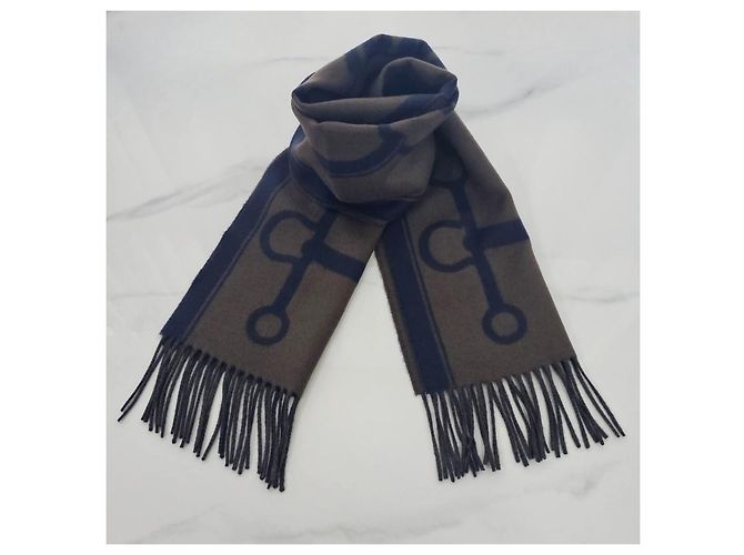 Hermès Sciarpa in Cashmere Casaque Mors Blu - vista 8