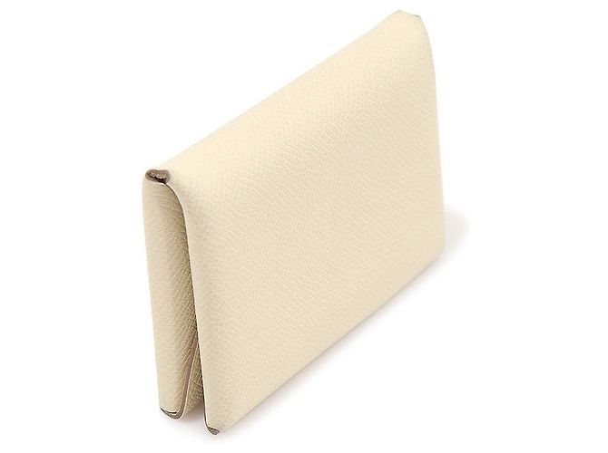 Hermès Tarjetero compacto Calvi Duo en piel de becerro Epsom plata Blanco - vista 2