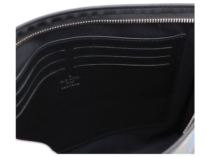 Louis Vuitton Damier Graphite LV League Pochette Voyage MM Clutch Nero - vista 6