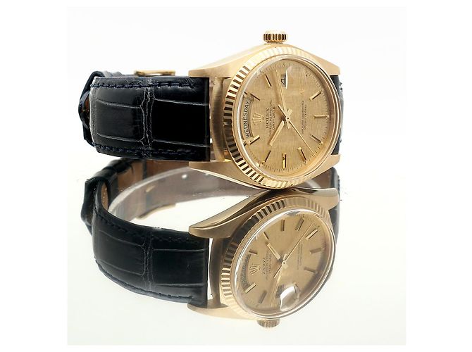 Rolex Vintage Day-Date Leather Watch for Men Golden - view 19