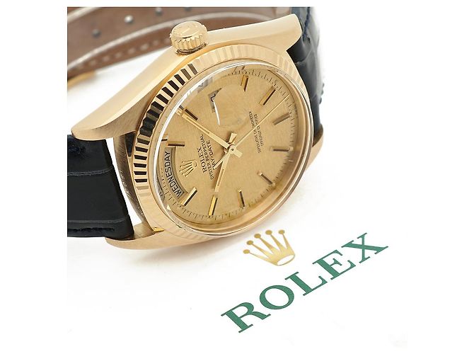 Rolex Vintage Day-Date Leather Watch for Men Golden - view 23