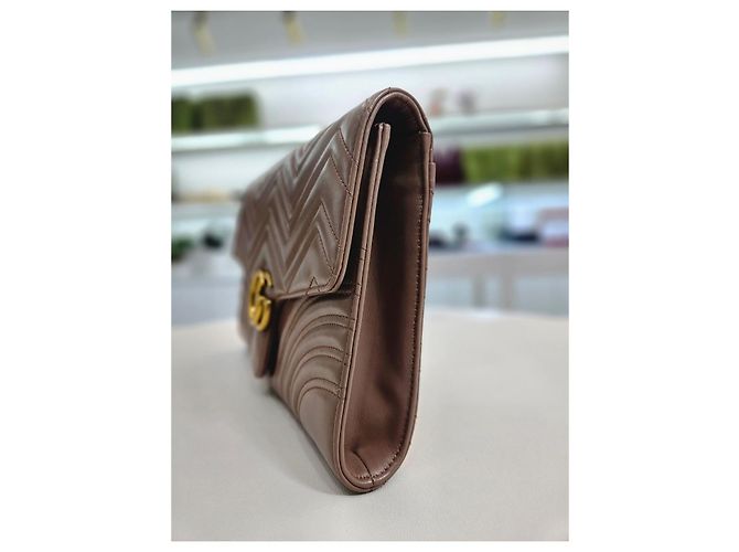 Gucci Clutch GG Marmont Matelassé Rosa Bege Marrom - vista 12