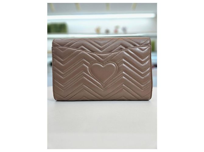 Gucci Clutch GG Marmont Matelassé Rosa Bege Marrom - vista 14