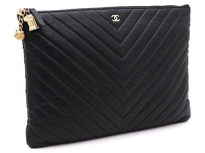 Chanel Portachiavi e pochette Chevron Caviar Nero - vista 2