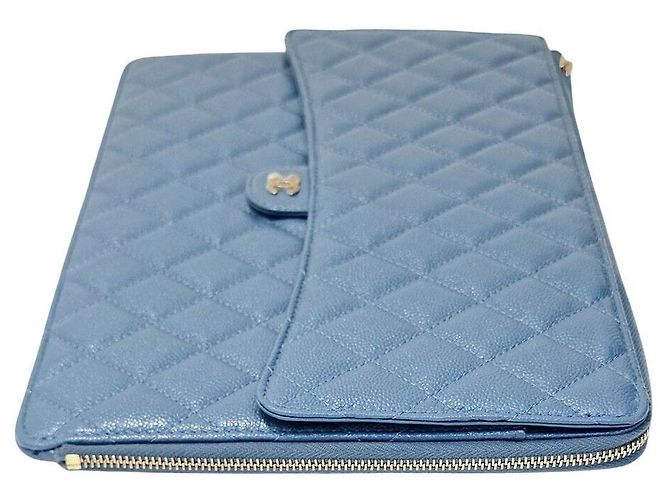 Chanel Clutch con patta in caviar Blu - vista 4