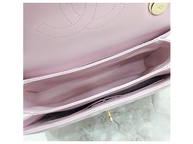 Chanel Piccola borsa a tracolla in agnello rosa trendy CC con catena dorata - vista 7