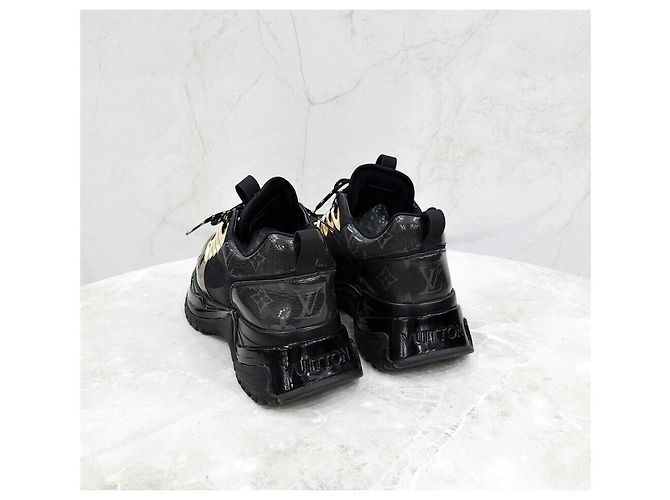 Louis Vuitton Sneakers Monogram Pulse Nero - vista 4