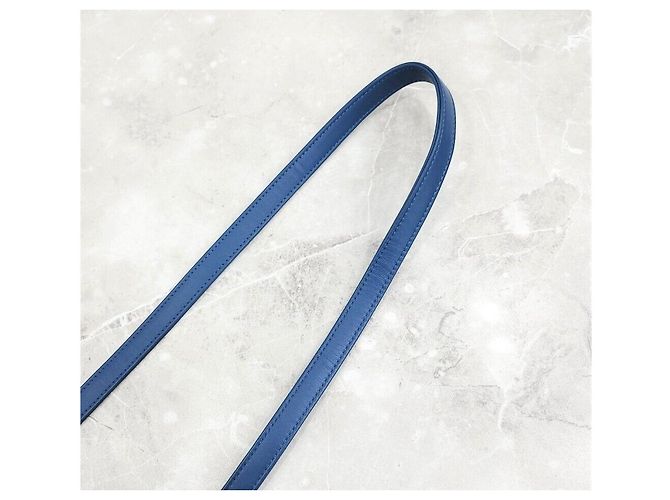 Chanel cc CC Coco Curve in pelle di vitello con patta e catena - Borsa a tracolla Blu - vista 4