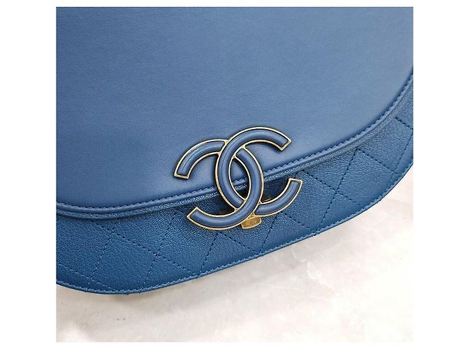 Chanel cc CC Coco Curve in pelle di vitello con patta e catena - Borsa a tracolla Blu - vista 5