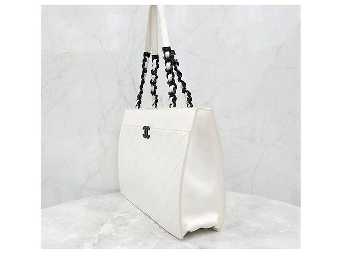 Chanel Borsa Shopper CC Logo White Caviar con catena Large Series Bianco - vista 2