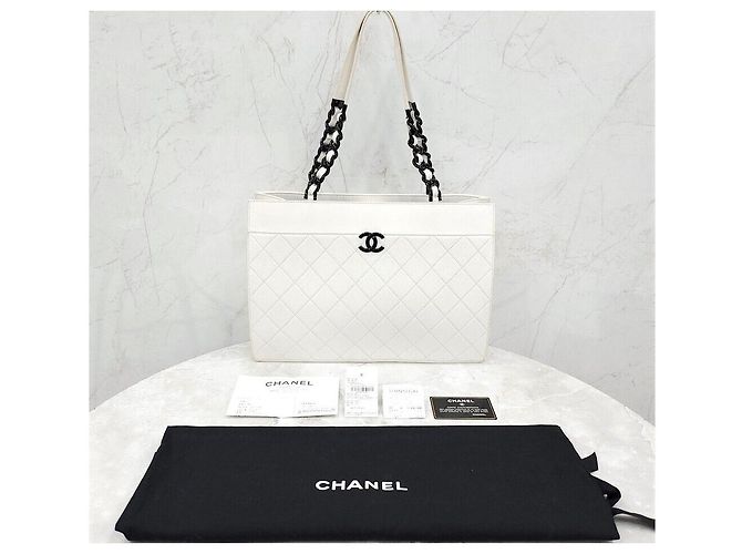Chanel Borsa Shopper CC Logo White Caviar con catena Large Series Bianco - vista 8