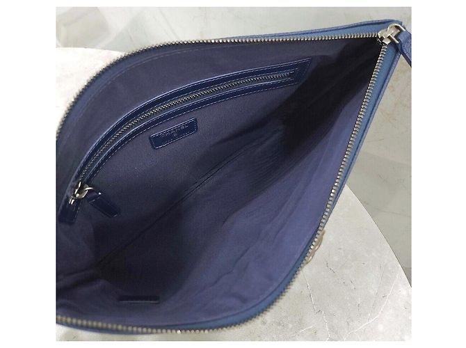 Chanel Clutch Chevron Boy New Medium Navy Silver Series Blu - vista 7
