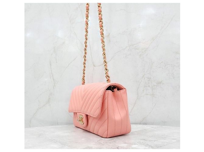 Chanel Mini borsa a tracolla Classic New Chevron Rosa - vista 2