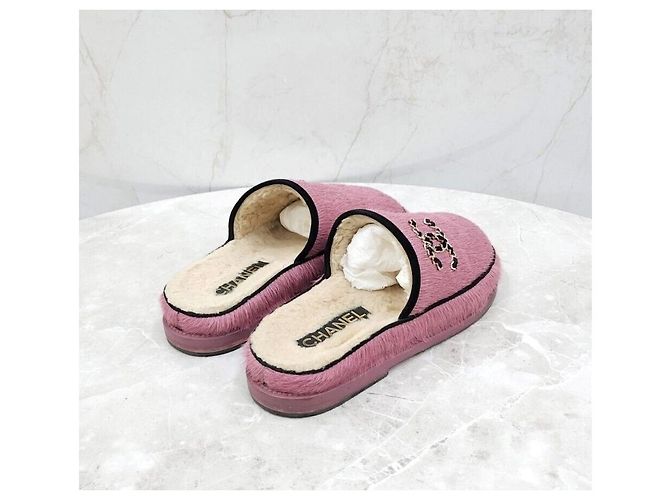 Chanel Mule in scamosciato e shearling con logo CC Rosa - vista 5