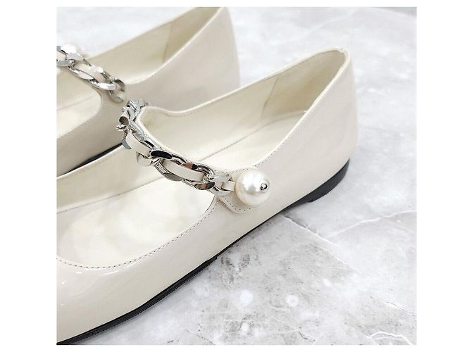 Miu Miu Weiße Lack-Ballerinas - Ansicht 6