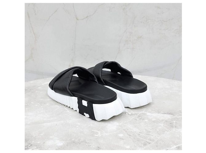 Hermès Sandalo Ciabatta in Pelle - vista 4