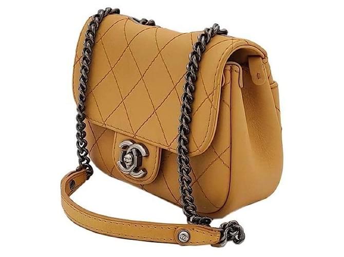 Chanel Mini borsa a tracolla con catena Giallo - vista 2