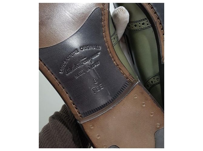 Salvatore Ferragamo Mocassini con nappe da uomo Marrone - vista 8