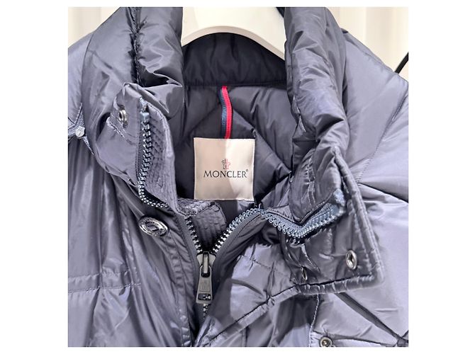 Moncler Logo Patch Hooded Long Down Jacket Navy Blue - view 2