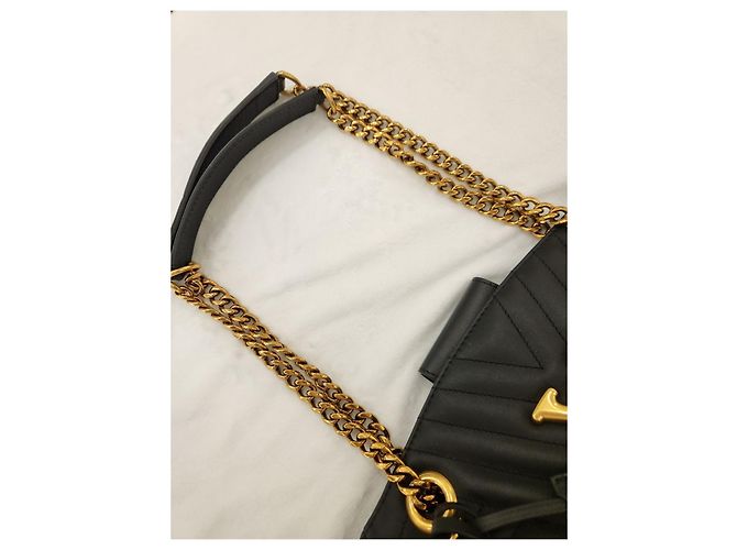Louis Vuitton Borsa a Spalla New Wave Chain Black Nero - vista 28