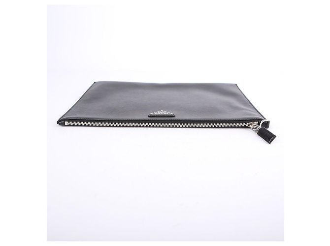 Prada Clutch in pelle Saffiano nera - vista 4
