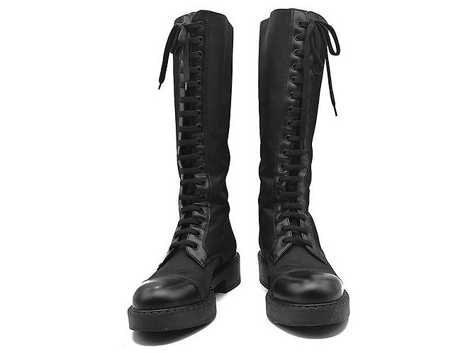 Prada Botas altas con cordones de nailon cepillado Negro - vista 2