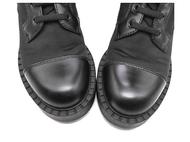 Prada Botas altas con cordones de nailon cepillado Negro - vista 4