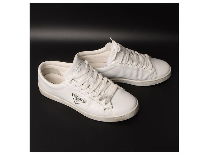 Prada Sneakers spazzolate (Scontrino del grande magazzino) Bianco - vista 2