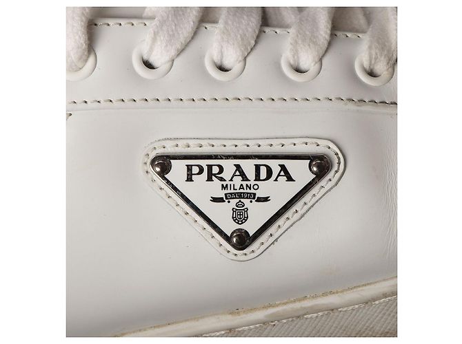 Prada Sneakers spazzolate (Scontrino del grande magazzino) Bianco - vista 8