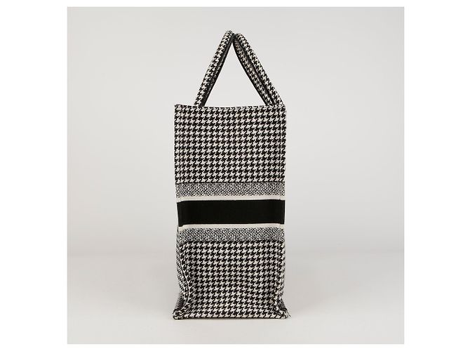 Dior Große Book Tote Bag mit schwarz-weißem Hahnentritt-Stickmuster - Ansicht 2