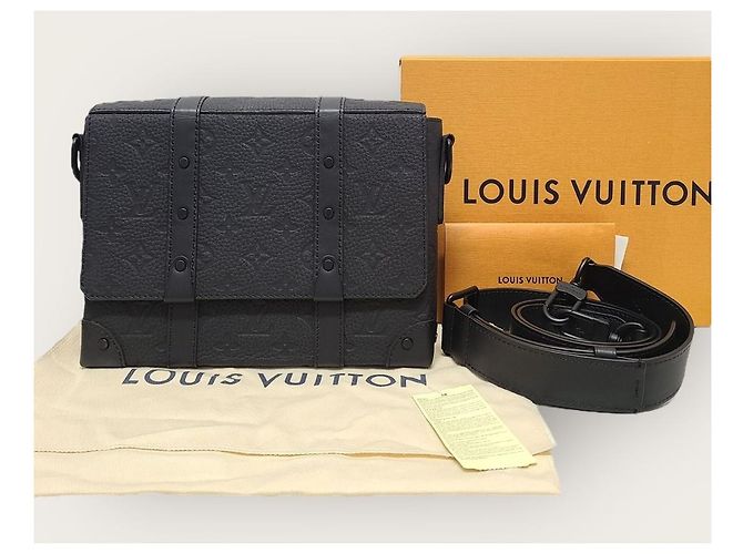 Louis Vuitton Borsa Messenger Trunk Monogram Taurillon Nera Nero - vista 8