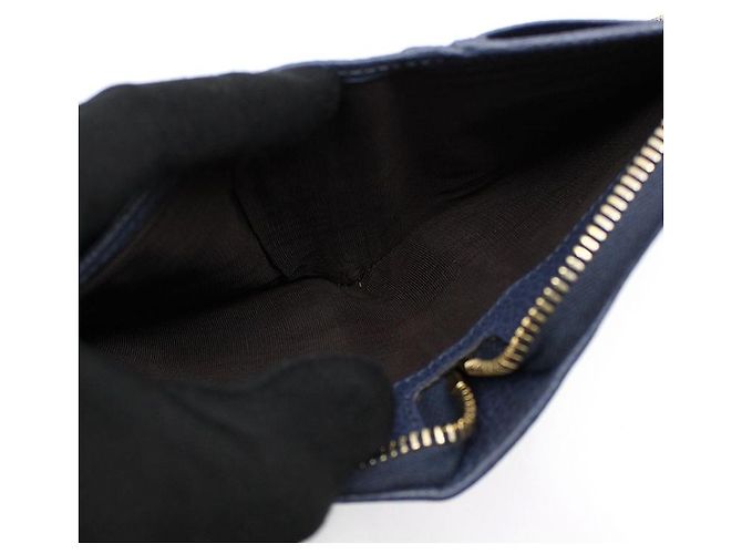 Gucci Swing Blue Leather Zip Wallet - view 9