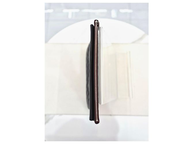 Chanel Clutch in agnello nero con patta argentata - vista 11