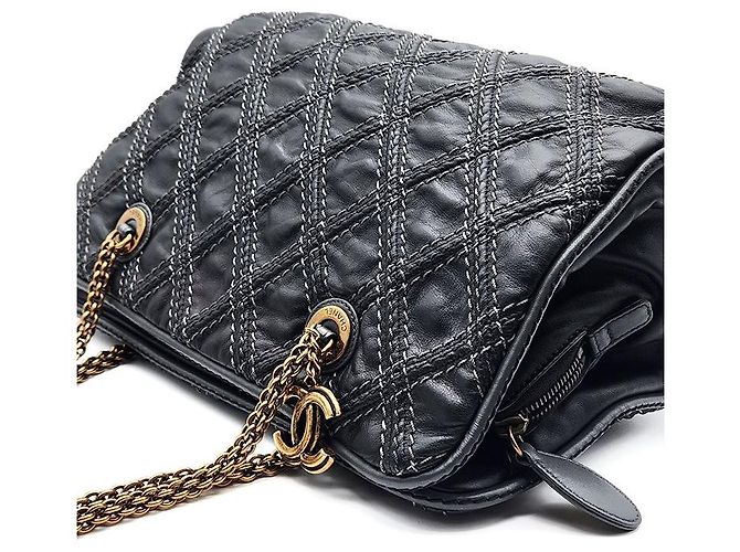 Chanel Vintage Schultertasche mit Kette Schwarz - Ansicht 6