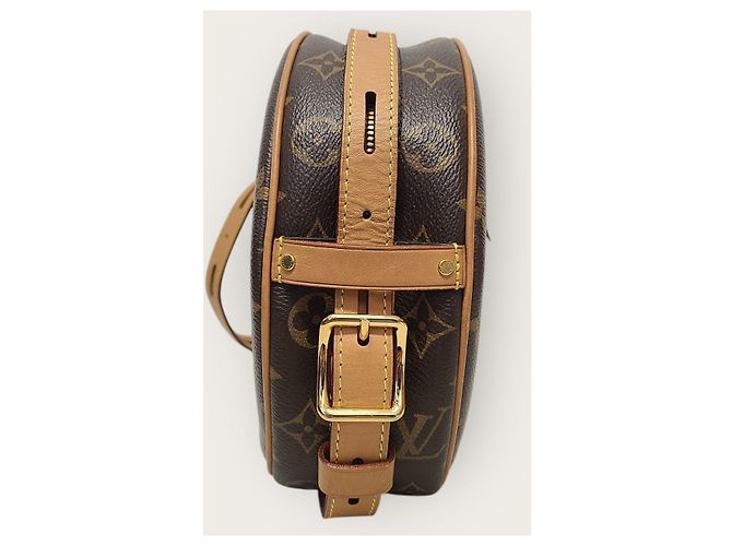 Louis Vuitton Sac Tambourine en toile Monogram souple Marron - vue 4