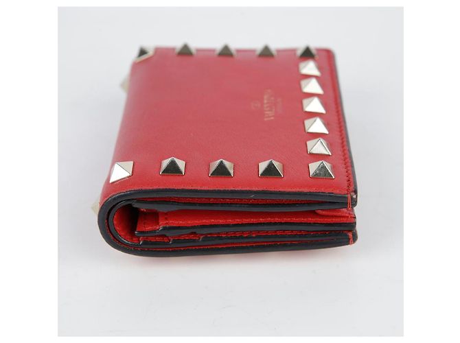 Valentino Cartera compacta Rockstud en piel roja - vista 11