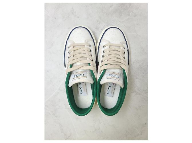 Gucci Baskets Tennis GG Supreme blanches - vue 6