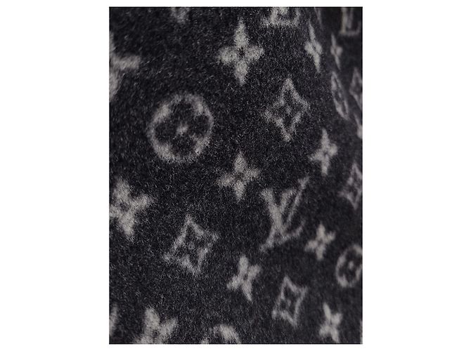 Louis Vuitton Giacca con cappuccio in jacquard monogrammato reversibile Marrone - vista 3