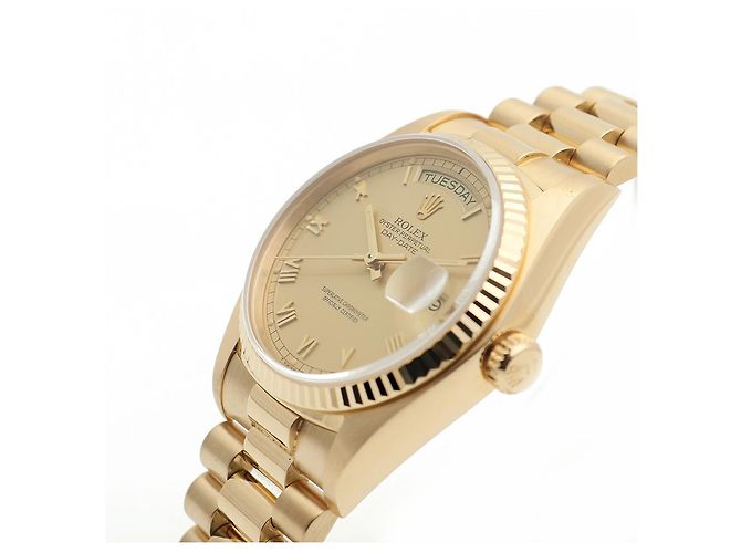 Rolex Orologio in oro da uomo Day-Date, quadrante romano oro champagne opaco D'oro - vista 10