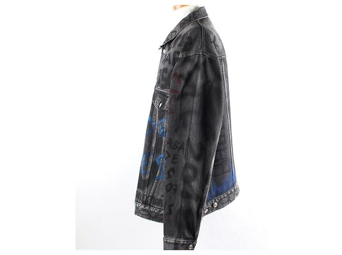 Balenciaga Graffiti Denimjacke in Schwarz - Ansicht 4