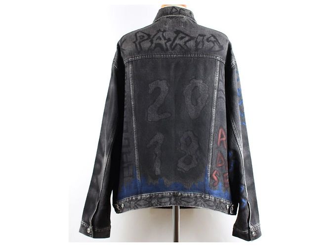 Balenciaga Graffiti Denimjacke in Schwarz - Ansicht 5