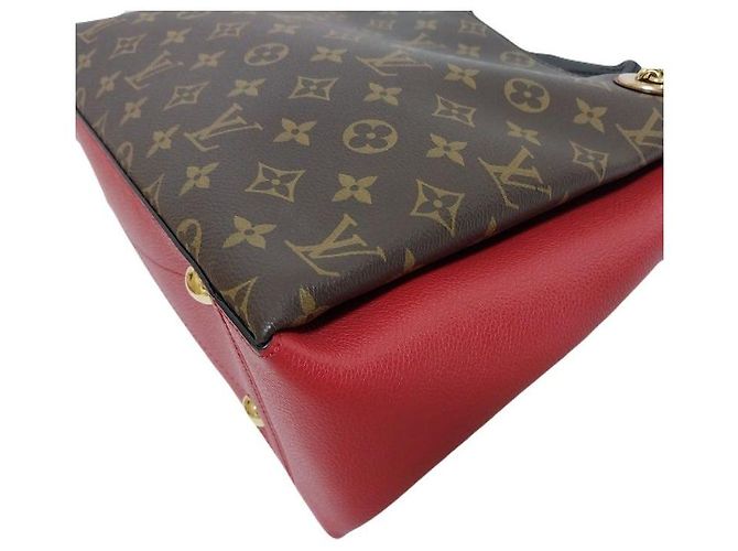 Louis Vuitton Borsa a Spalla Monogram Canvas Cherry Shiren MM Nero - vista 3